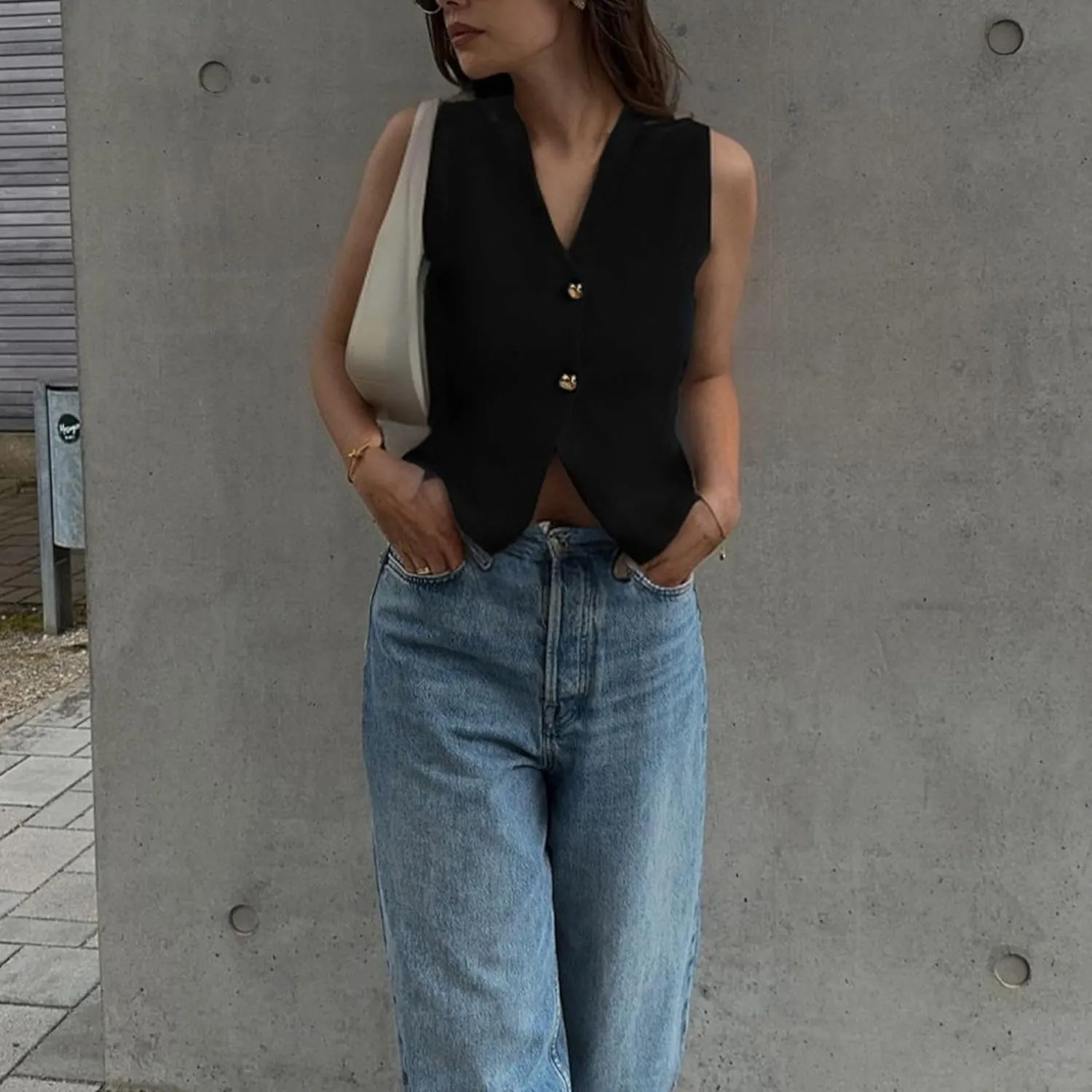 FindThy Womens Cropped Knit Vest V Neck Button Up Solid Color Sleeveless Gilet Tank Tops