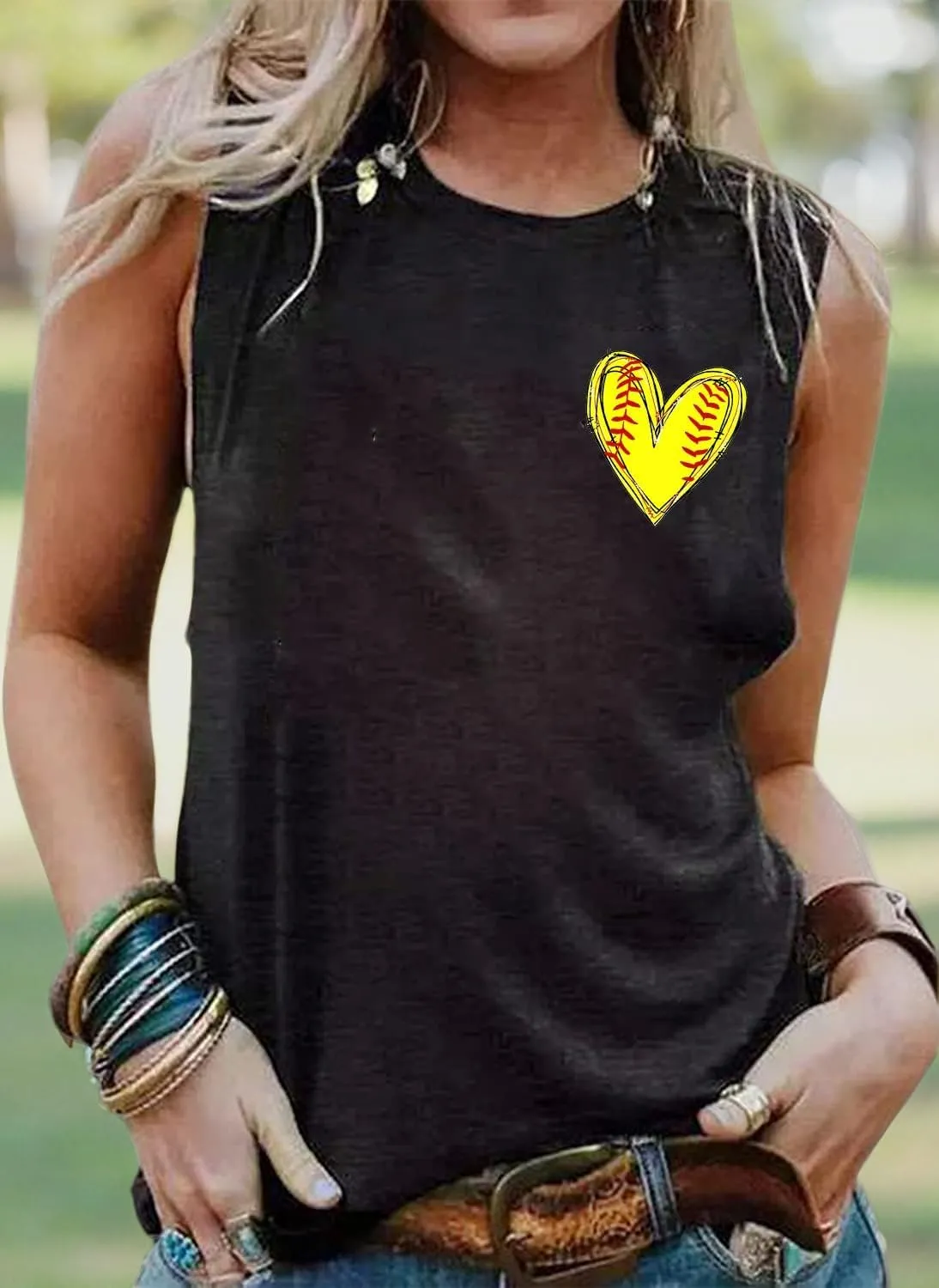 Softball MOM I Love Softball T-Shirt Tank Top for Women Funny Letter Print Game Day Pattern Shirt Casual Life Top
