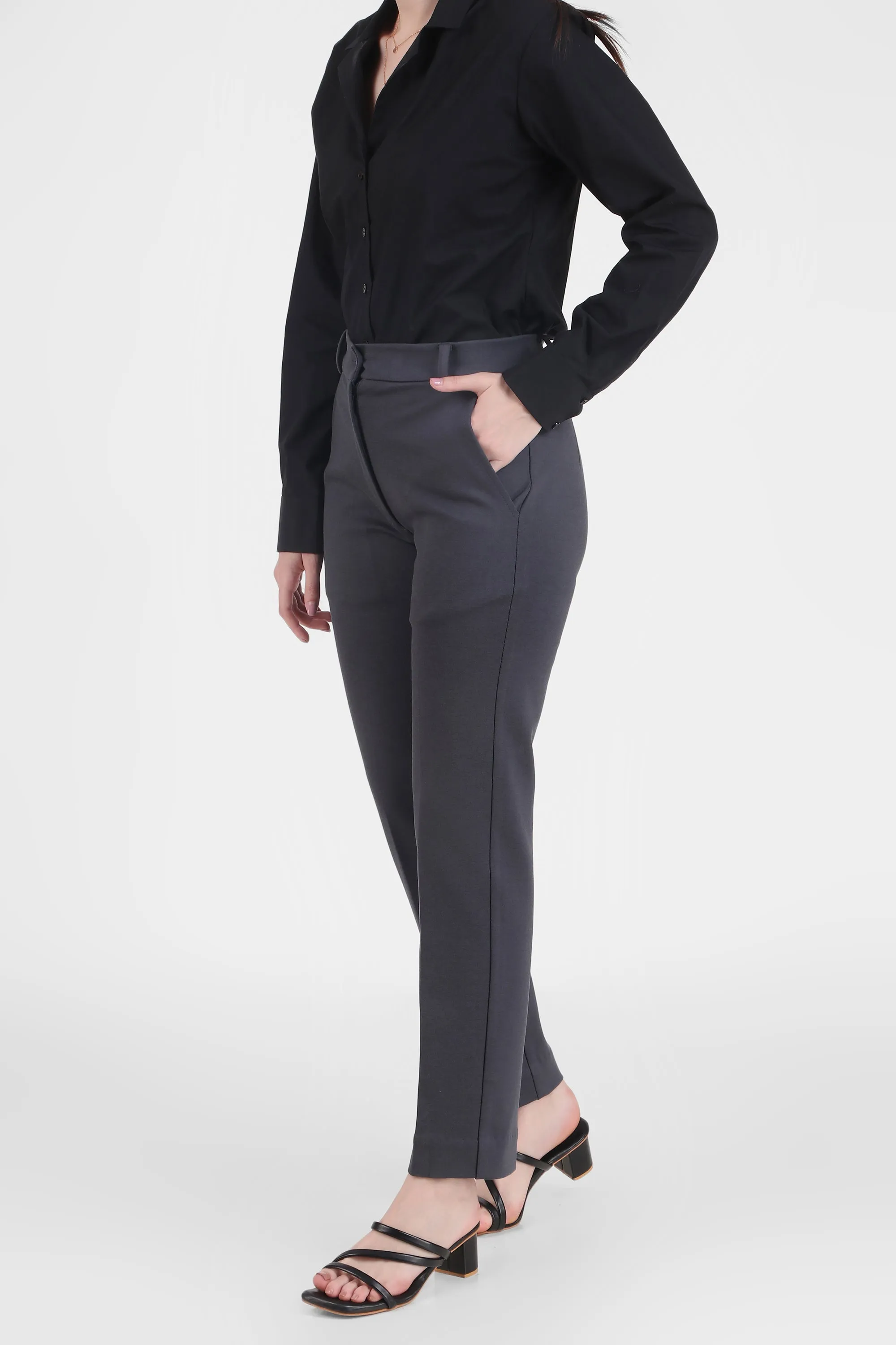 Tapered Fit Stretch Pants (High Rise), Gray