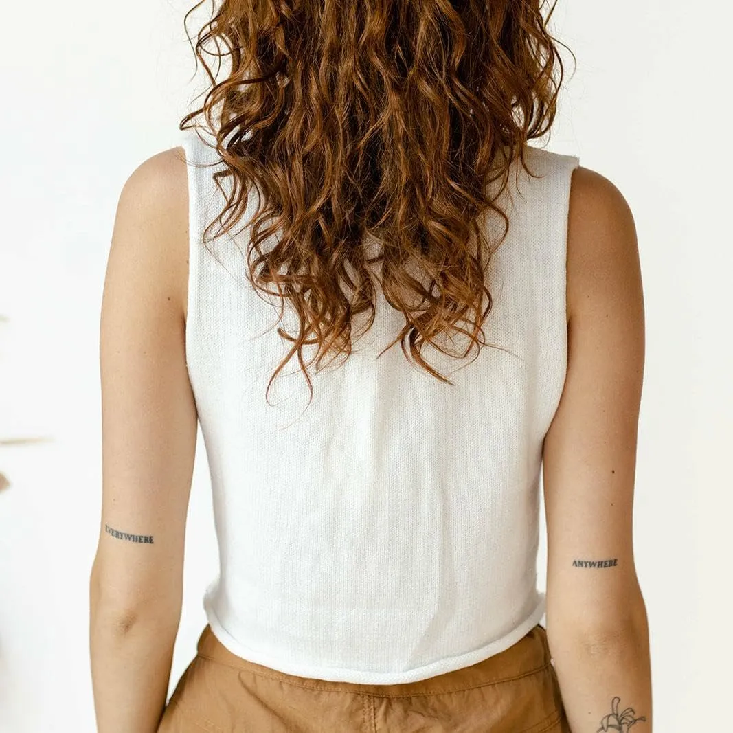 Women Y2K Knit Vest Tops Sleeveless V Neck Hook Eye Button Down Crotchet Crop Top Raw Hem Tank Top Summer Vacation