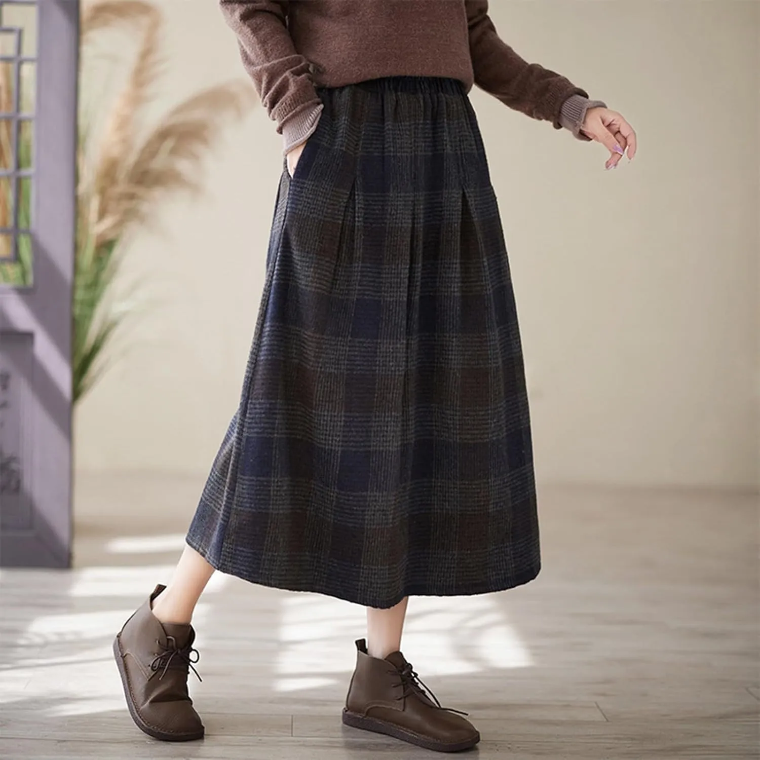 Women's Wool Skirt Vintage Plaid Skirt Fashion Elegant Elastic High Waist Knee-Length Pleated Midi Skirt with Pocket