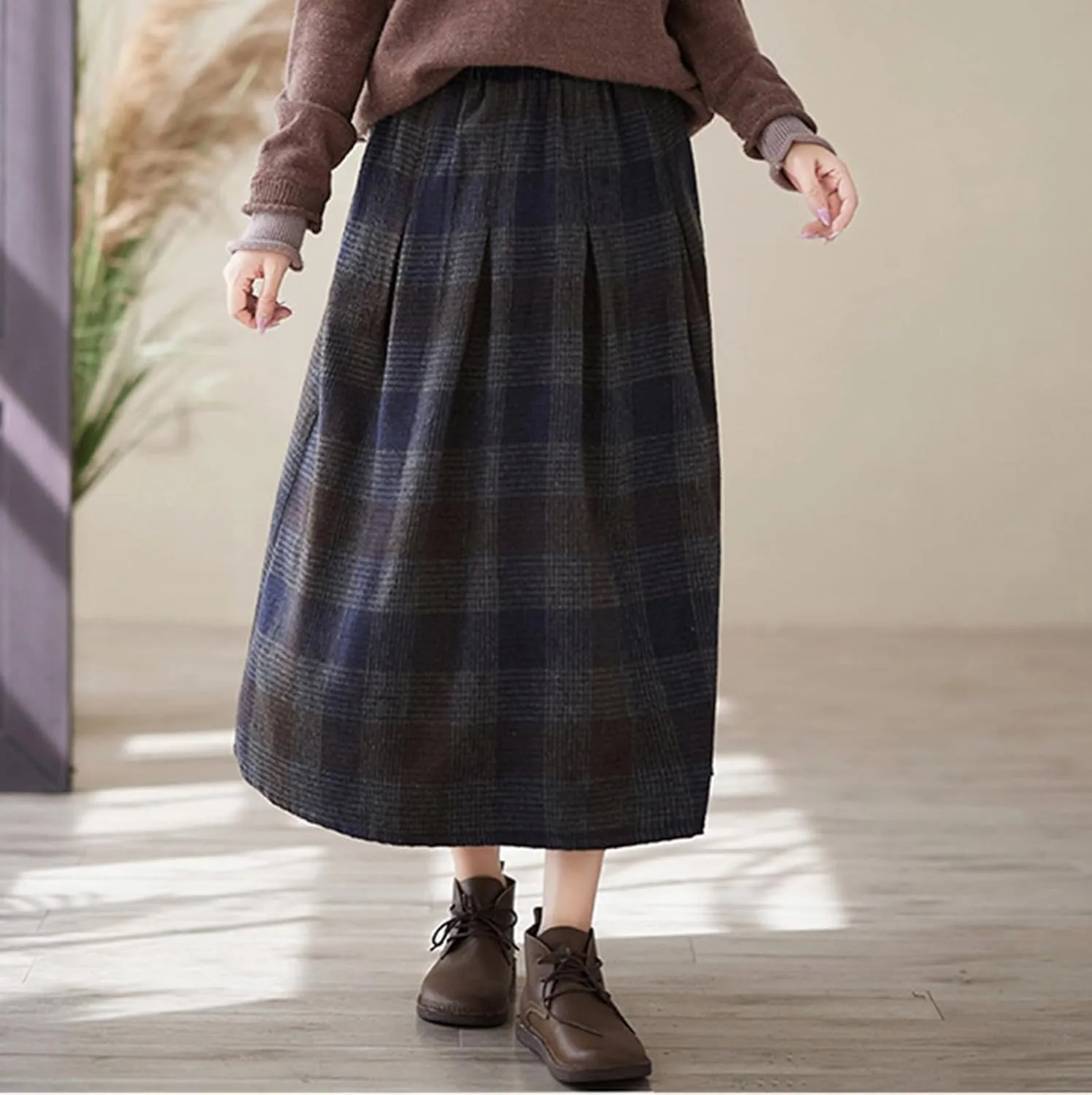 Women's Wool Skirt Vintage Plaid Skirt Fashion Elegant Elastic High Waist Knee-Length Pleated Midi Skirt with Pocket